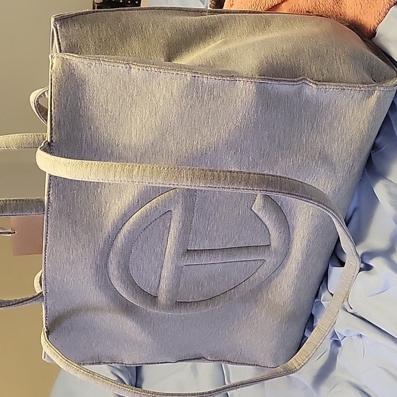 Telfar x ugg shopper tote - Picture 7 of 7